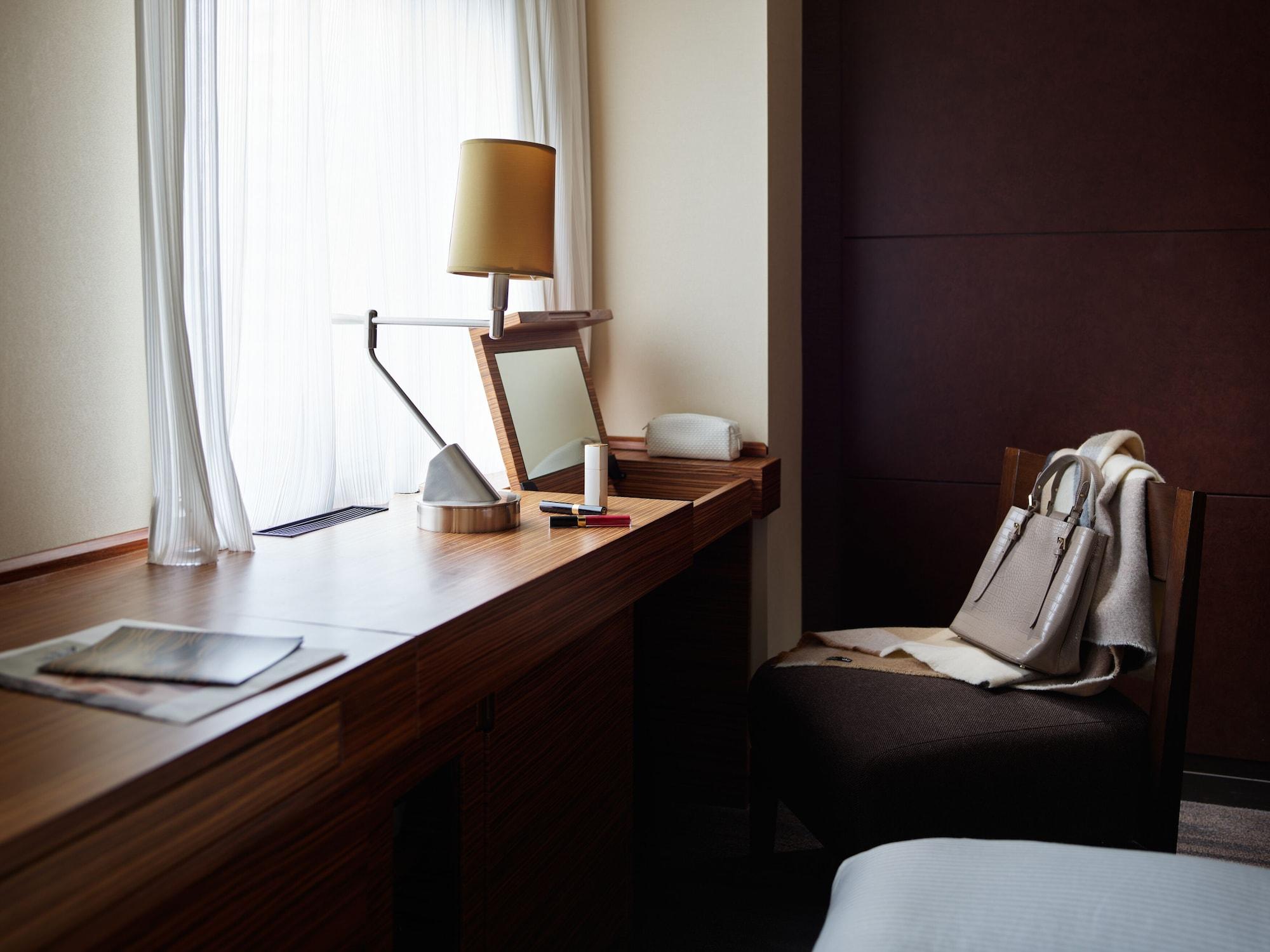 Mitsui Garden Hotel Osaka Yodoyabashi Екстер'єр фото